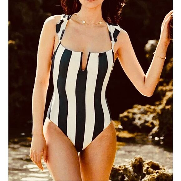 New. WET L.A. navy stripe swimsuit. Medium. Retails $188 - Picture 4 of 9